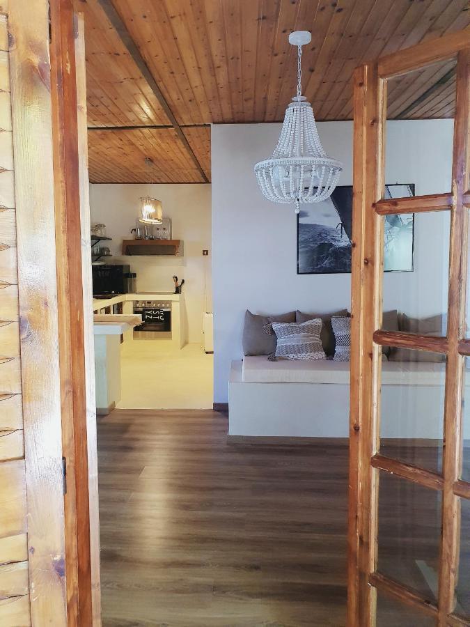 Villa Al-Ari Diakopto Eksteriør bilde